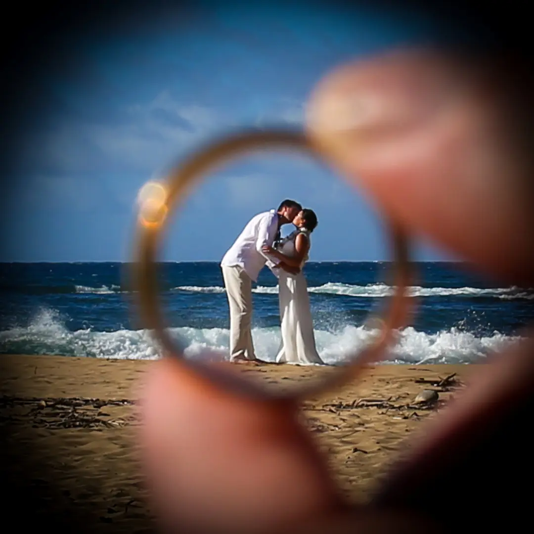 Awesome Photography Art For The Wedding Couple