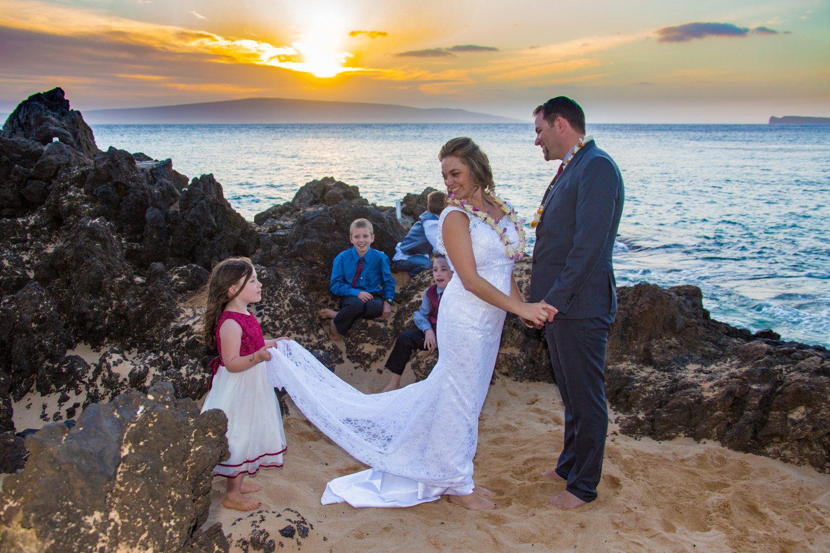 Destination wedding photography in Maui